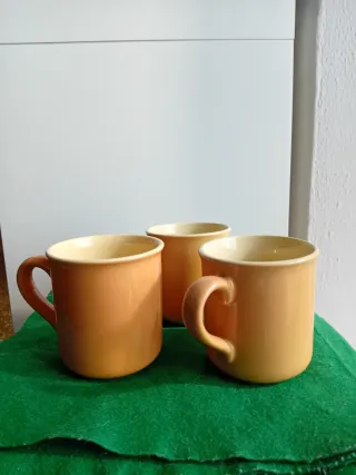 Set 3 Bicchieri Vintage Ceramica