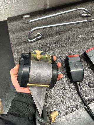 Cinturones y pretensores renault 5 GT Turbo