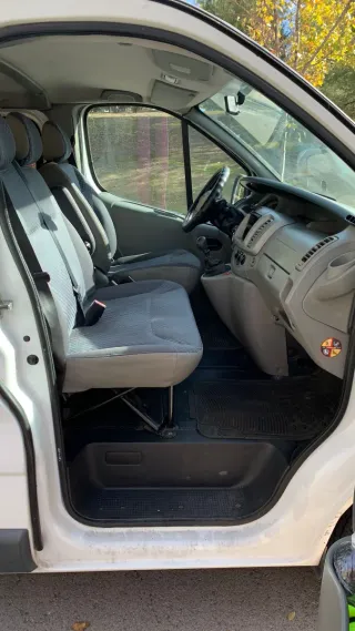 Renault Trafic 2010.