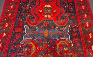 Tappeto antico lana blu e rosso