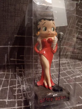 17 Figuras Betty Boop.