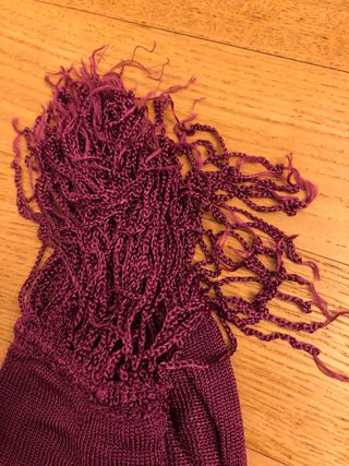 Sciarpina leggera viola con frange