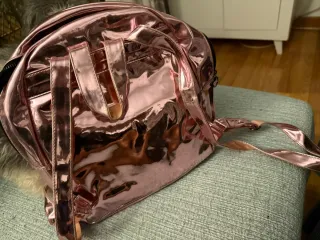 Mochila y neceser La Vecina Rubia