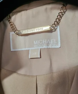 Gabardina corta Michael Kors beige