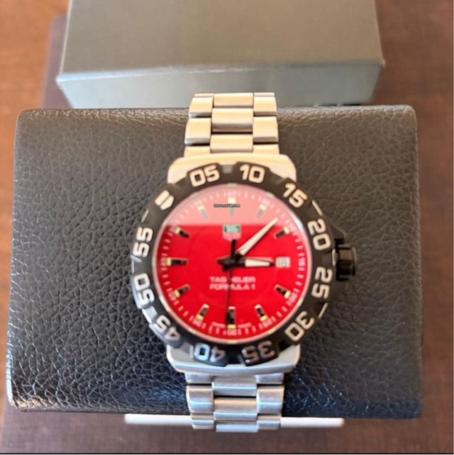Reloj TAG Heuer Formula 1 Rojo