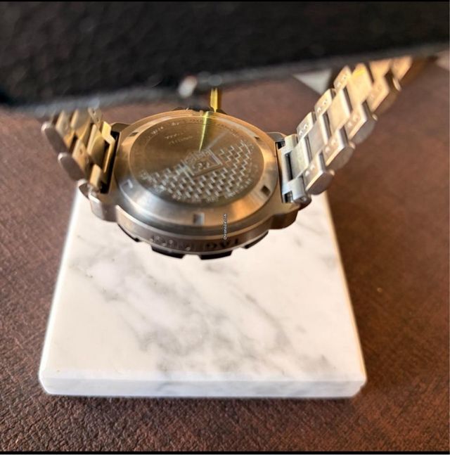 Reloj TAG Heuer Formula 1 Rojo