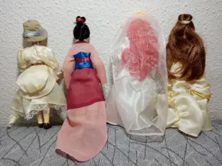 Lote 4 Muñecas Disney