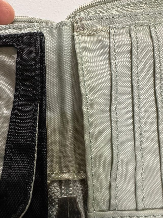 Portafoglio Kathmandu coin cell nuovo