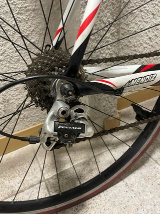Bicicleta de carretera Mendiz