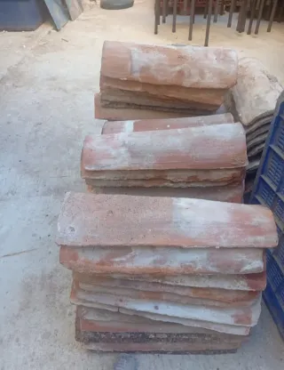 Tejas de barro antiguas