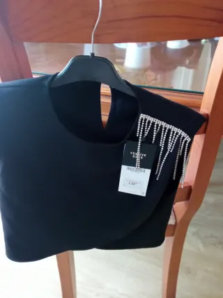 Top Zara Negro con Pedrería Talla XS