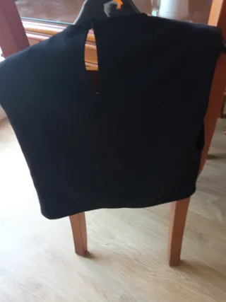 Top Zara Negro con Pedrería Talla XS
