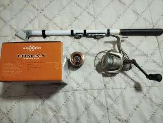 Carrete pesca Sakura Lomax 2004FD + Caña Evia 240