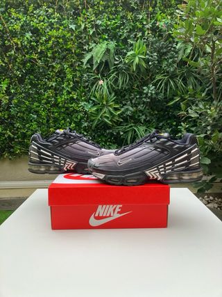 Nike TN Plus III Zapatillas Negras/Grises