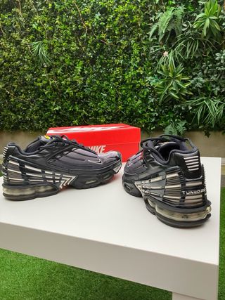 Nike TN Plus III Zapatillas Negras/Grises