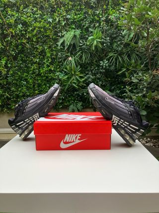 Nike TN Plus III Zapatillas Negras/Grises