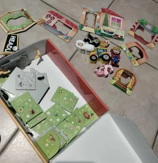 Gioco Farm Tour con statuine in legno