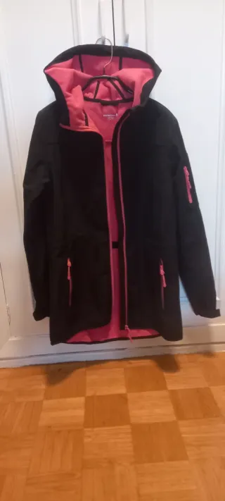 Parka impermeable negra