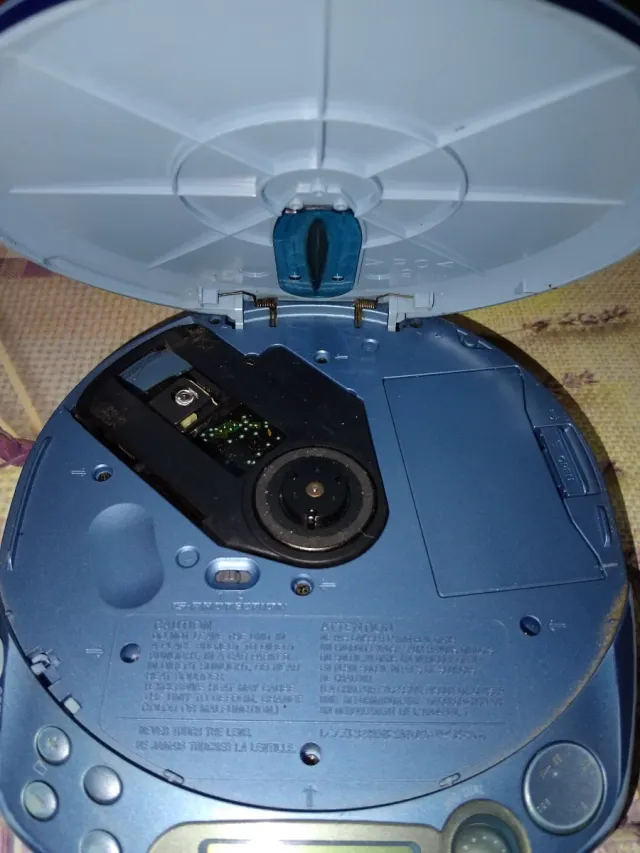 Sony CD Walkman D-NE511 MP3 Atrac3plus Azul