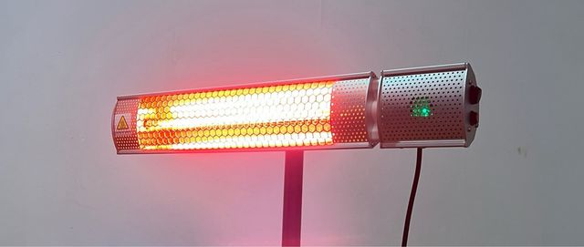 Estufa Infrarrojos Trípode Interior/Exterior