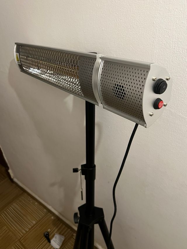 Estufa Infrarrojos Trípode Interior/Exterior
