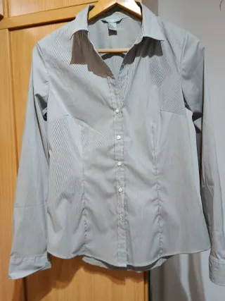 Camisa H&M Mujer Talla L Gris Rayas