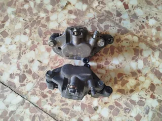 Pinzas de freno de moto