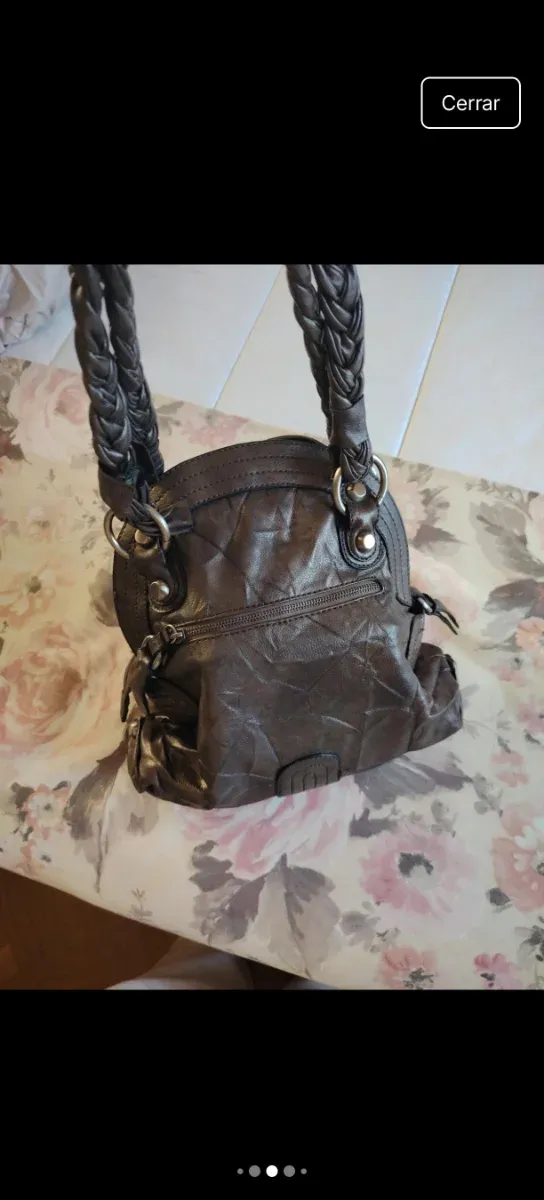 Bolso Guess vintage tachuelas