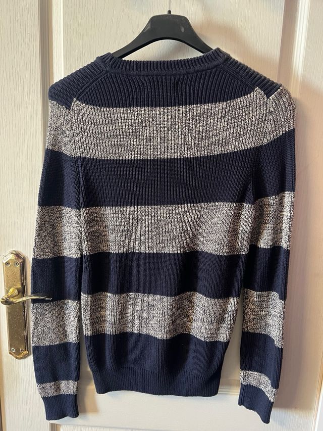 Jersey de rayas azul y gris