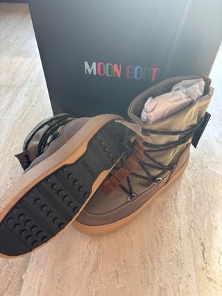 Botas Moon Boot. Nuevas