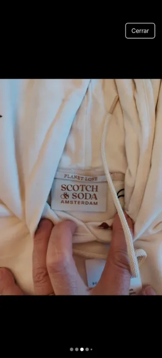 Sudadera Scotch & Soda con etiqueta