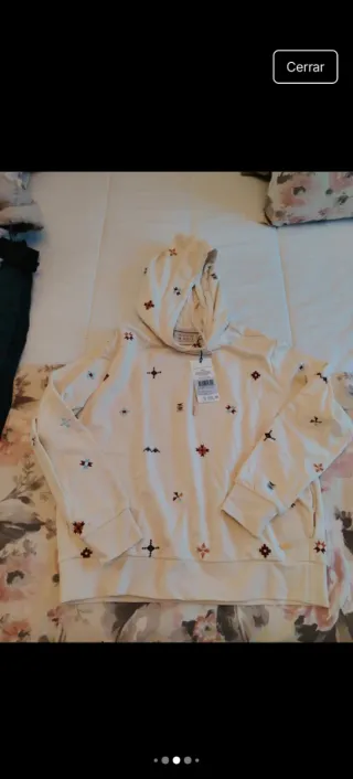 Sudadera Scotch & Soda con etiqueta