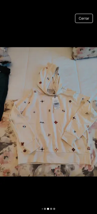 Sudadera Scotch & Soda con etiqueta