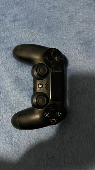 PS4 1TB Negra con mando incluido