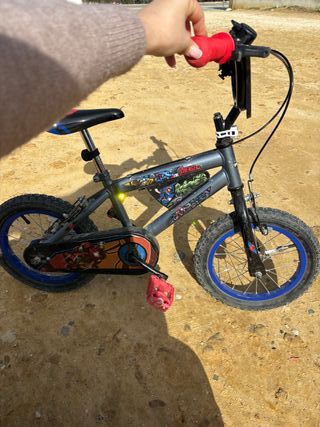 Bicicleta infantil Avengers