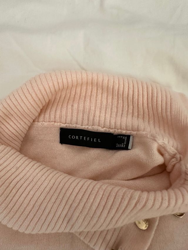 Jersey Cortefiel cuello asimétrico botones