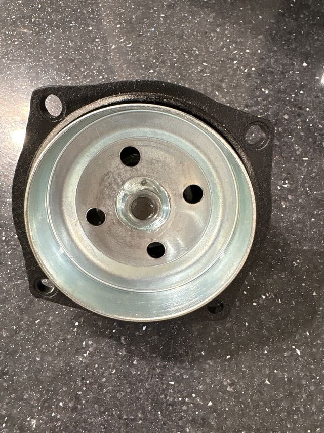 Campana embrague piñón 6 dientes