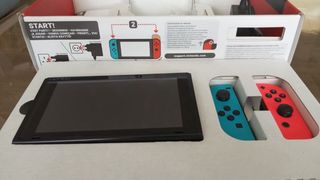 Nintendo Switch 2020 Azul/Rojo