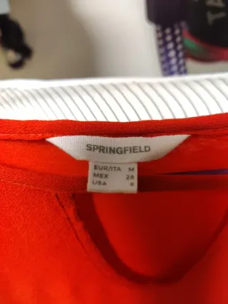 Camiseta roja manga larga talla M