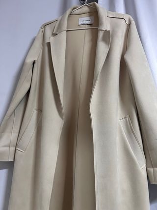 Gabardina Ante Stradivarius Beige