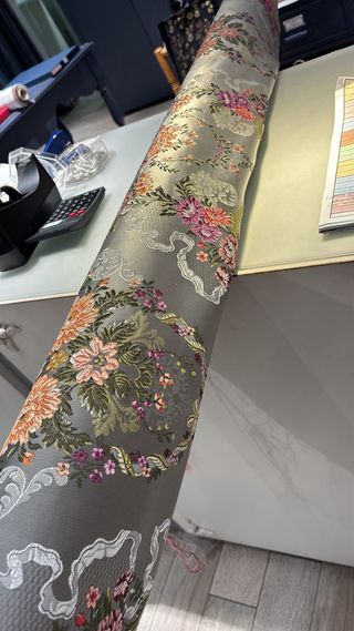 Tela Fallera y Chaleco Fallero