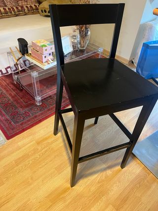 Tavolo alto da bar e 3 sgabelli