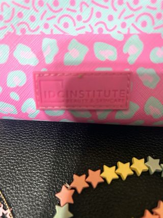 Vendo SUPER CONJUNTO de collar pulsera y estuche