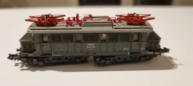 Locomotora Minitrix E44 Escala N