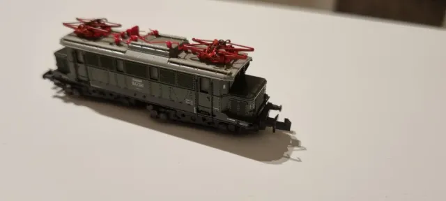 Locomotora Minitrix E44 Escala N