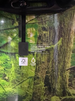 Pack Snowboard Burton: tabla + fijaciones + botas