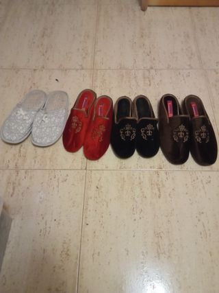 Sandalias y calzado andar por casa