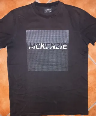 Camiseta McKenzie Negra Talla M