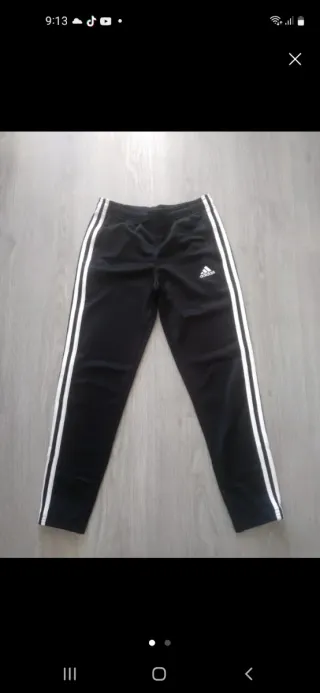 Chándal Adidas 2 piezas rosa y rojo. Talla 11-12