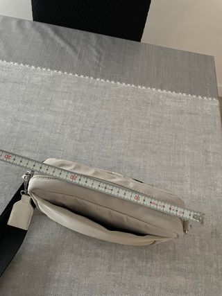 Bolso Parfois Nylon Beige y Negro